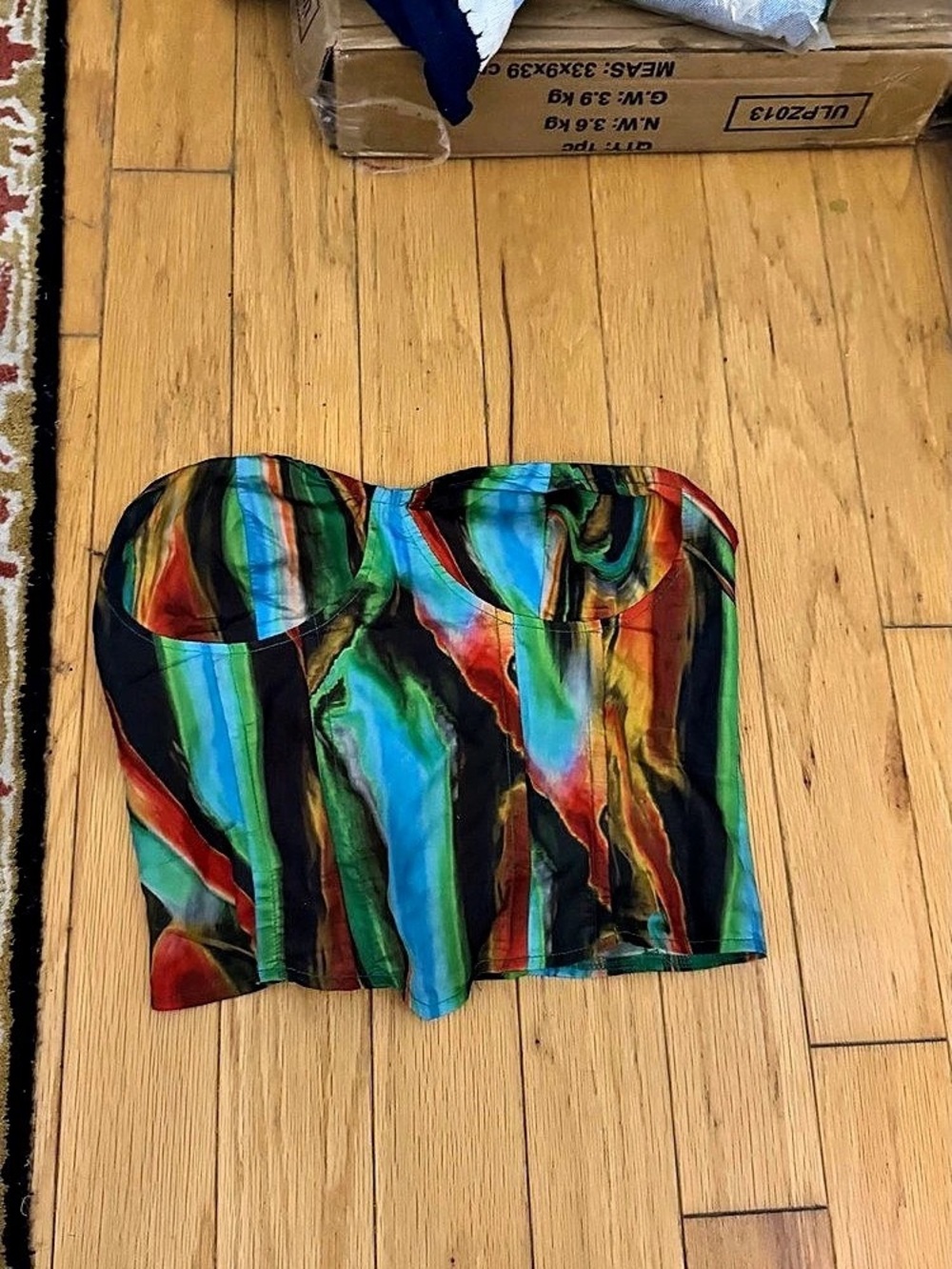 PrettyLittleThing Abstract Mini Skirt in Green & Blue Size 10